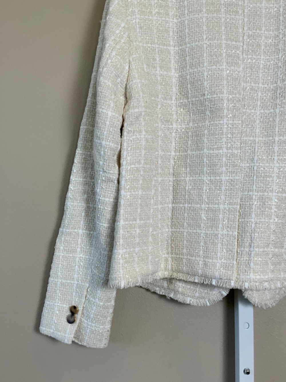 Ann Taylor The Newbury Blazer in Tweed - Picture 13 of 16